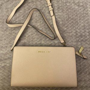 MICHAEL KORS Pink Crossbody Bag